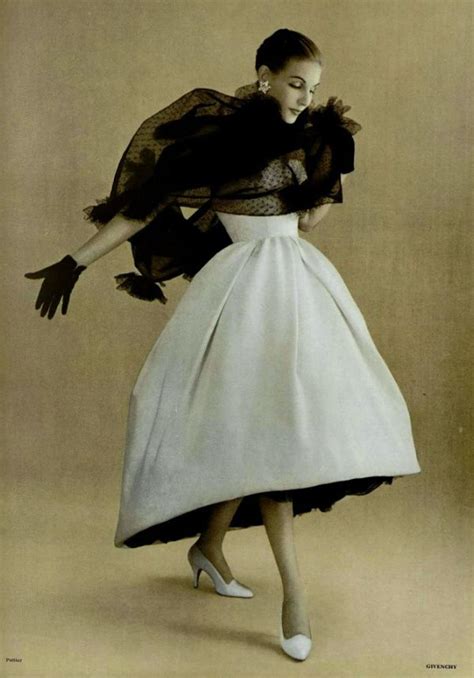 hubert givenchy neth worth|hubert de givenchy 1950s fashion.